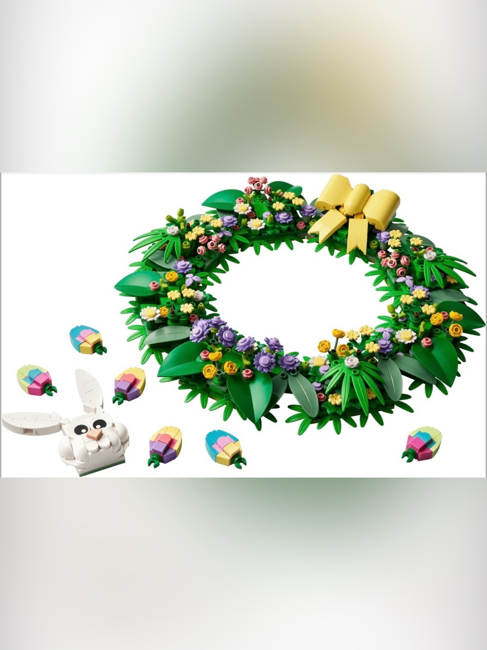 Lego Spring Wreath with White Bunny and Yellow Bow - Picture 3 of 12